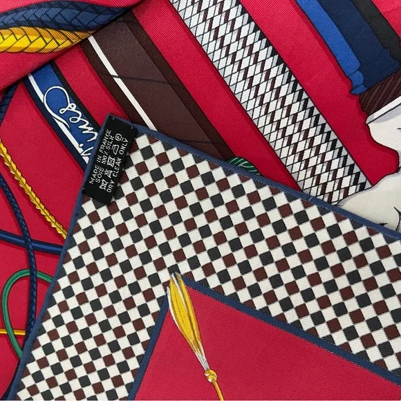 Hermès Fouets Et Badines Silk scarf Foulard. - Picture 7 of 16